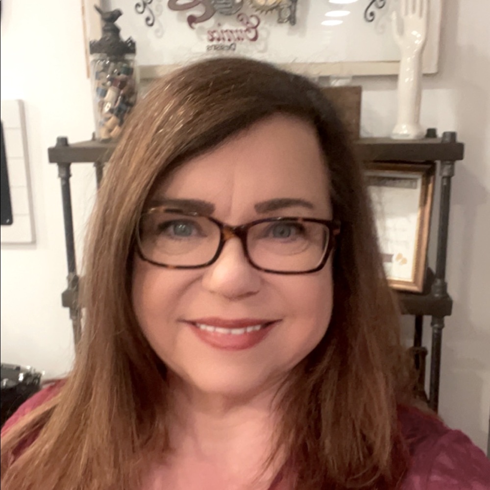 Meet your Posher, Mashella